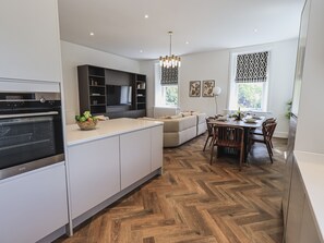 Cottage | Private kitchen | Fridge, dishwasher, electric kettle, toaster - The Lucy Suite Stone Cross Mansion (Ulverston)