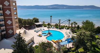 The Holiday Resort Hotel - All inclusive