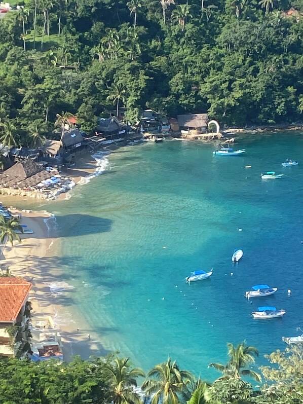 Liegestühle, Strandtücher