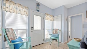 Unclassified image, 3 of 23, button - 005 Bayside Oasis by ACP (Dauphin Island)