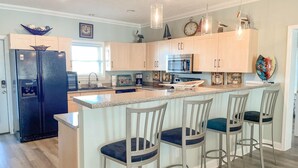 Casa, 4 habitaciones | Cocina privada