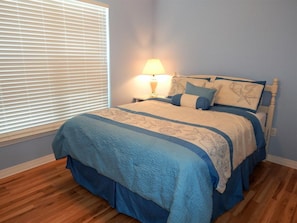 Casa, 3 quartos | 3 quartos, individualmente decorados, individualmente mobiliados