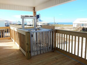 House, 3 Bedrooms | Balcony - 013 Must Be Nice by ACP (Dauphin Island)