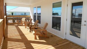 House, 3 Bedrooms | Balcony - 013 Must Be Nice by ACP (Dauphin Island)