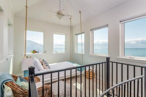 House, 2 Bedrooms | 2 bedrooms, individually decorated, individually furnished, bed sheets - 007 Hammack's Hammock by ACP (Dauphin Island)