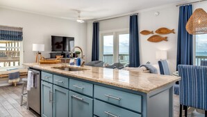 Private kitchen - 007 Hammack's Hammock by ACP (Dauphin Island)