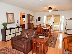 Interior - 012 Seven Shells by ACP (Dauphin Island)