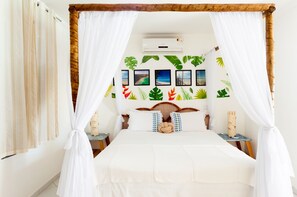 Free cots/infant beds, free WiFi, bed sheets