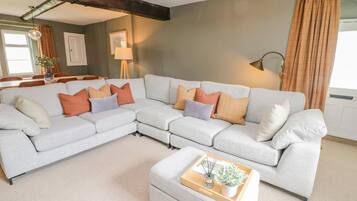 Cottage | Living room