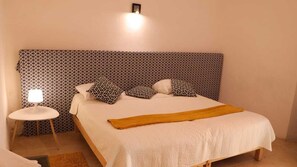 4 bedrooms, WiFi