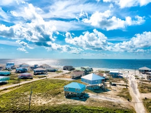 House, 3 Bedrooms | Beach