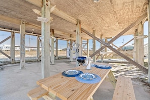House, 3 Bedrooms | Outdoor dining