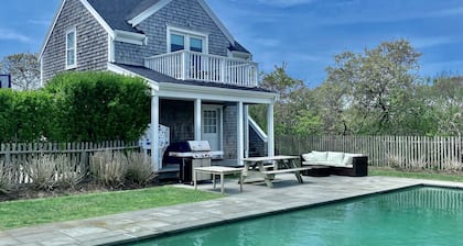 Adorable guest house with saltwater pool and spa with views close to beach