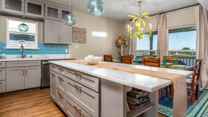 House, 5 Bedrooms | Private kitchen - 071 Cocos Plumosas by ACP (Dauphin Island)