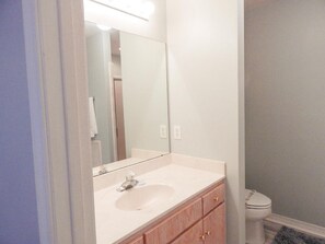 Apartment, 3 Schlafzimmer | Badezimmer | Handtücher