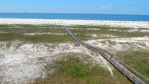 Unclassified image, 5 of 20, button - 512 Holiday Isle 512 by ACP (Dauphin Island)