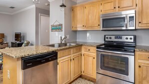 Condo, 2 quartos | Cozinha privada