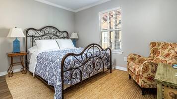 Condo, 2 Bedrooms | 2 bedrooms, individually decorated, individually furnished, bed sheets