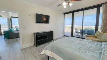 Condo, 3 Bedrooms | 3 bilik tidur, dihias secara berasingan