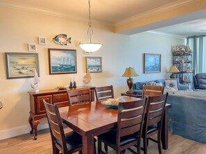 公寓式客房, 2 间卧室 | 用餐