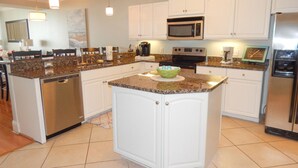Unclassified image, 5 of 24, button - 206 Holiday Isle 206 by ACP (Dauphin Island)