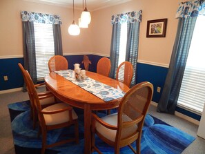House, 4 Bedrooms | Dining - 023 Beach Therapy by ACP (Dauphin Island)