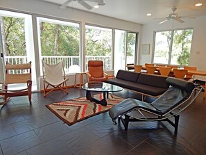 하우스, 침실 4개 | 거실