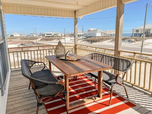 บ้านพัก, 3 ห้องนอน | ระเบียง