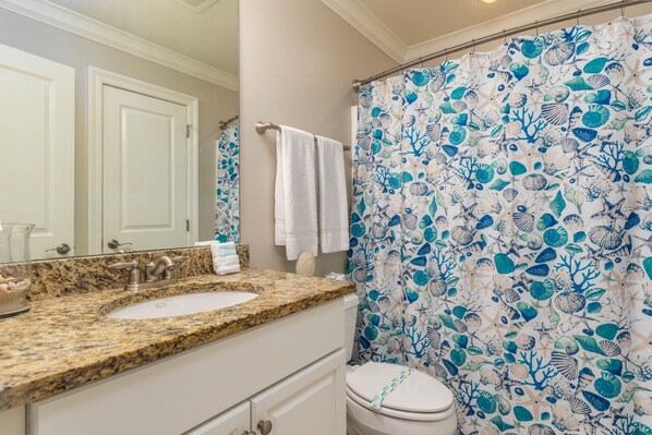 Bathroom - 203 Holiday Isle - Sea Life by ACP (Dauphin Island)
