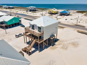 House, 3 Bedrooms | Beach | On the beach