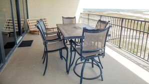 Appart'hôtel, 3 chambres | Balcon