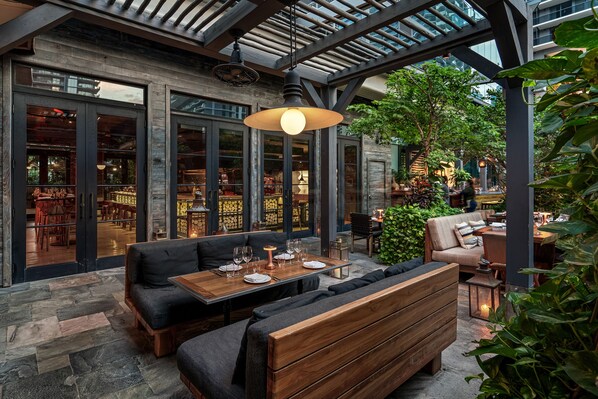 Restauration extérieure