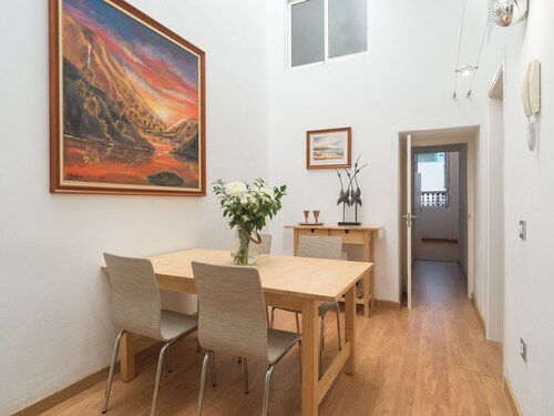 Celia House (quiet central and safe area)