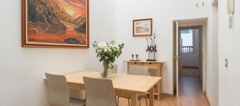 Celia House (quiet central and safe area)