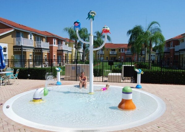 Children’s area - Ref 11. Lake Berkley, outdoor cinema, own pool. Near Disney (Osceola County)