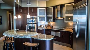 Condo, 3 Bedrooms | Private kitchen - Bella Luna 1004 (Orange Beach)