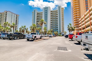 Condo, 3 quartos | Fachada