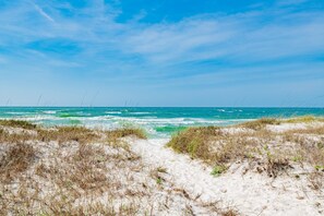 House, 2 Bedrooms | Beach