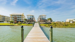 Unclassified image, 3 of 49, button - Family Tides (Gulf Shores)
