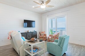 House, 4 Bedrooms | Living room - Just One More (Gulf Shores)