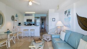Interior - Royal Palms 604 (Gulf Shores)