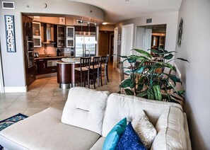 콘도, 침실 2개 | 거실