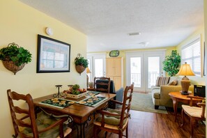 公寓客房, 2 間臥室 | 私人廚房 | 烤箱