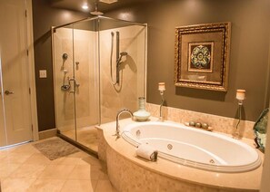 Condo, 3 Bedrooms | Bathroom | Towels - Bella Luna 1006 (Orange Beach)