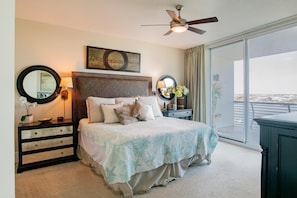Condo, 3 quartos | 3 quartos, individualmente decorados, individualmente mobiliados