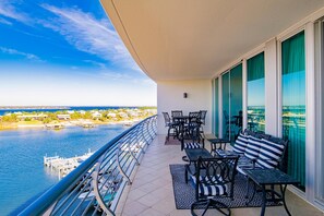 Unclassified image, 5 of 23, button - Bella Luna 803 (Orange Beach)