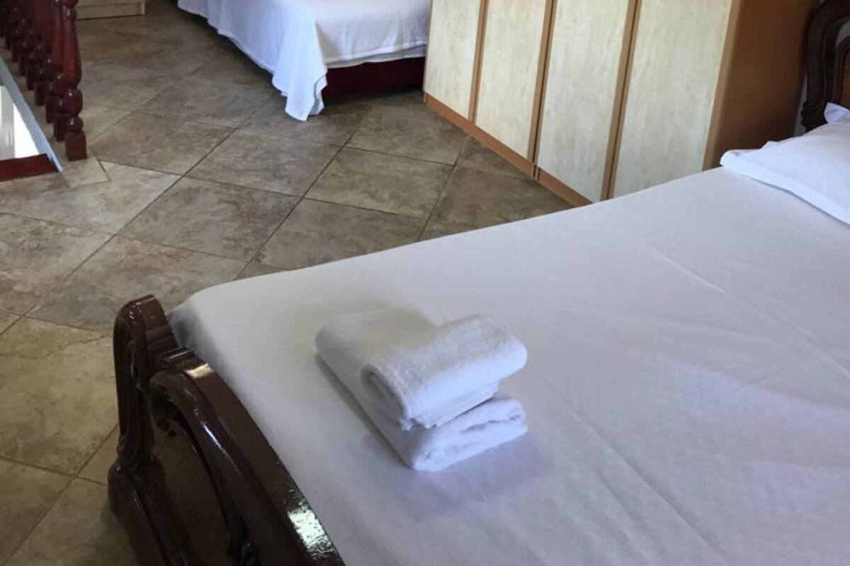 Egyptian cotton sheets, premium bedding, soundproofing, free WiFi