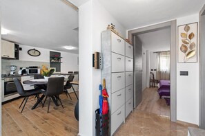 3 sovrum, strykjärn/strykbräda, barnsängar och gratis wi-fi