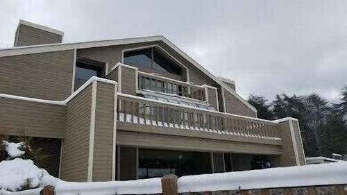 Large condo in the Poconos.