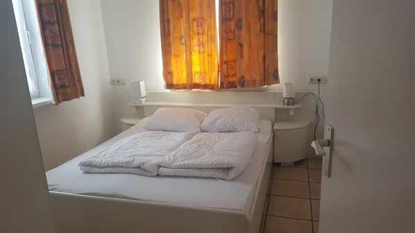 4 habitaciones, wifi gratis y ropa de cama 